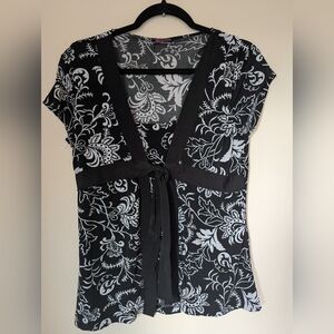 Agenda Black and White Floral Blouse Size L